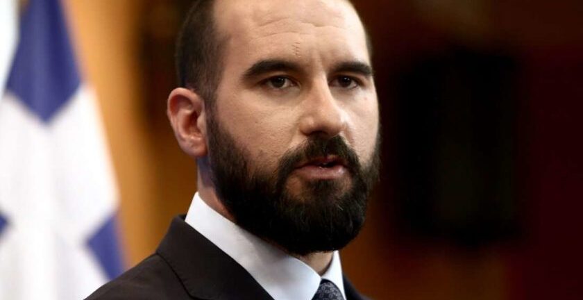 Τζανακόπουλος: «Η κυβέρνηση έχει προαναγγείλει τουλάχιστον 5 φορές το τέλος της πανδημίας»