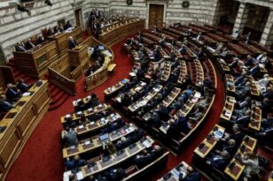 Βουλή: Με τις ψήφους της ΝΔ εγκρίθηκαν τα μέτρα στήριξης των πληγέντων από τις πυρκαγιές