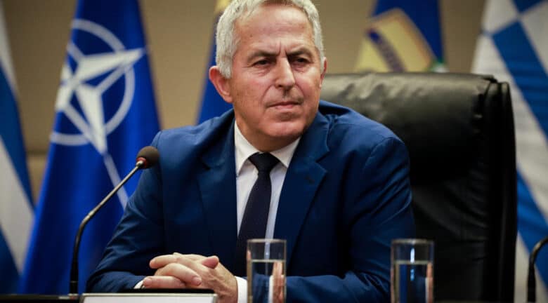 «Αδειάζει» τον Τσίπρα ο Αποστολάκης: Εξαιρετική επιλογή οι γαλλικές φρεγάτες, είχαν επιλεγεί και από μας Αποστολάκης