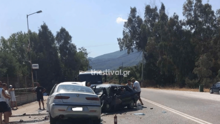 Θεσσαλονίκη: Τροχαίο δυστύχημα με τρεις νεκρούς και δύο τραυματίες Θεσσαλονίκη: Τροχαίο δυστύχημα με τρεις νεκρούς και δύο τραυματίες