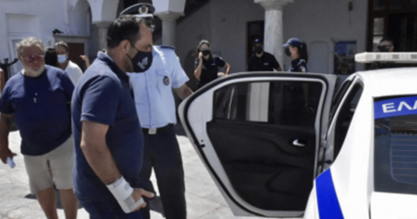 Στο αυτόφωρο οδηγείται ο δήμαρχος Μυκόνου Κωνσταντίνος Κούκας Στο αυτόφωρο οδηγείται ο δήμαρχος Μυκόνου Κωνσταντίνος Κούκας