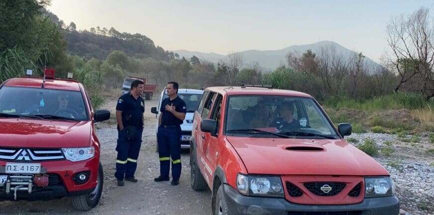 Παραδείσι: Για τέταρτη μέρα συνεχίζεται η μάχη με μικρές εστίες ΦΩΤΟ-ΒΙΝΤΕΟ Παραδείσι: Για τέταρτη μέρα συνεχίζεται η μάχη με μικρές εστίες ΦΩΤΟ-ΒΙΝΤΕΟ