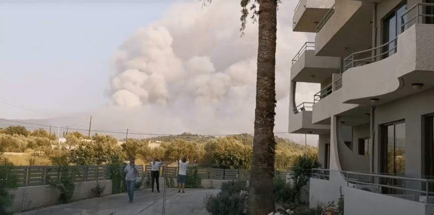 Επείγουσα ειδοποίηση στους κατοίκους της Ρόδου - Στο «κόκκινο» Κως και Κάρπαθος Επείγουσα ειδοποίηση στους κατοίκους της Ρόδου - Στο «κόκκινο» Κως και Κάρπαθος