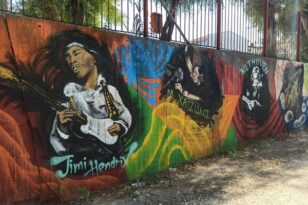 Πάτρα: Jimi Hendrix, Χατζιδάκις και Beethoven κοσμούν τοίχο στην Οβρυά ΦΩΤΟ