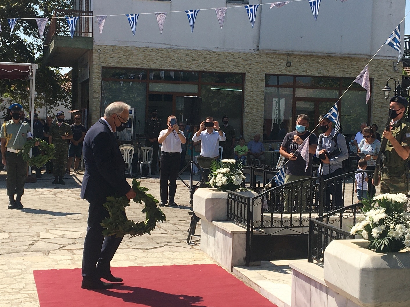 Δήμαρχος Καλαβρύτων στο Κομμένο Άρτας: "Μεγάλη ιστορική και ηθική εκκρεμότητα οι γερμανικές οφειλές" - Vimarsana News
