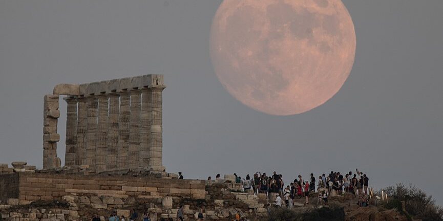 Αυγουστιάτικη πανσέληνος: Με ελεύθερη είσοδο σε αρχαιολογικούς χώρους και μουσεία