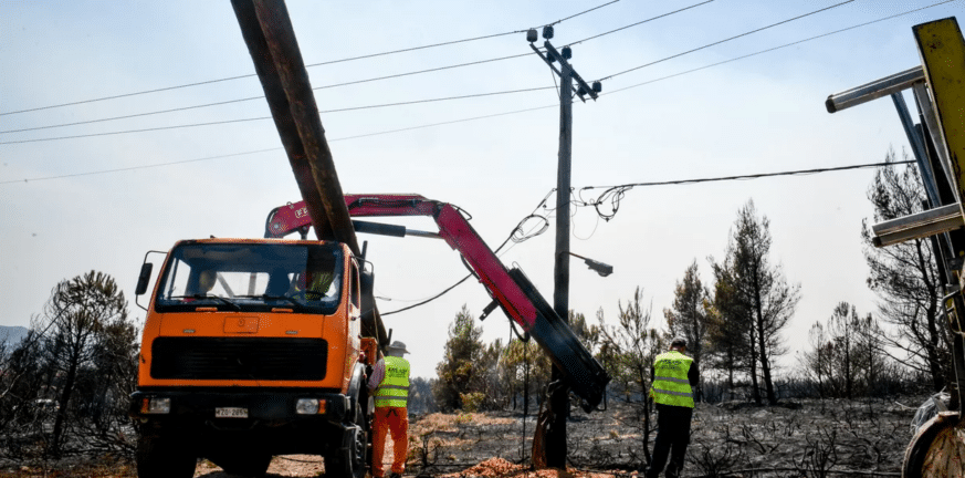 ΔΕΔΔΗΕ: Η πορεία αποκατάστασης της ηλεκτροδότησης στις πυρόπληκτες περιοχές