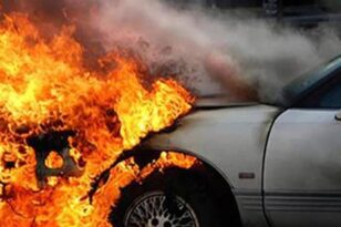 Πάτρα: Φωτιά σε σταθμευμένο ΙΧ – Στο νοσοκομείο ο οδηγός