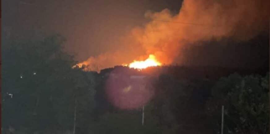 Χαλκιδική: Πυρκαγιές σε Κασσάνδρα και Σιθωνία