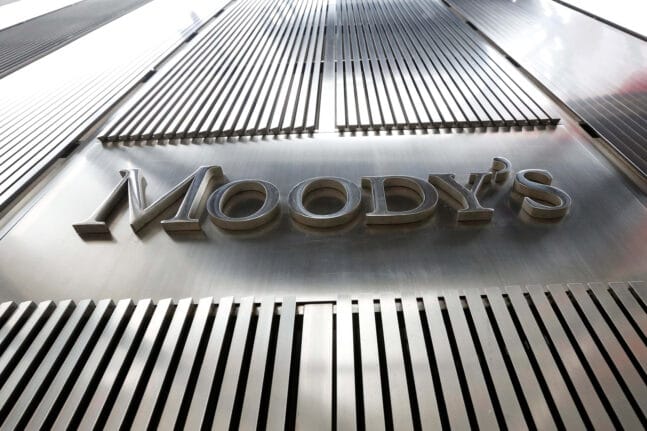 Moody’s: Υποβάθμισε σε αρνητική την προοπτική του τομέα των ακινήτων στην Κίνα