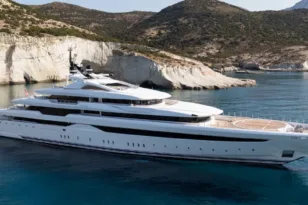 Διακοπές με το O’ Pari κάνει ο Μάικλ Τζόρνταν – To Mega Yacht με ελληνική υπογραφή