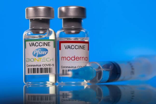 Εμβόλια Covid-19: Για παραβίαση πατέντας κατηγορεί η Moderna τις Pfizer/BionTech - Κατέθεσε μήνυση