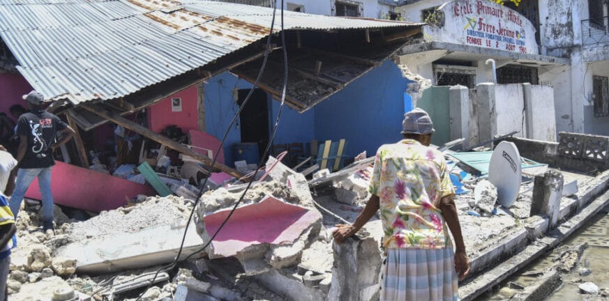 Αϊτή: Στους 1.297 οι νεκροί από το σεισμό των 7,2 Ρίχτερ