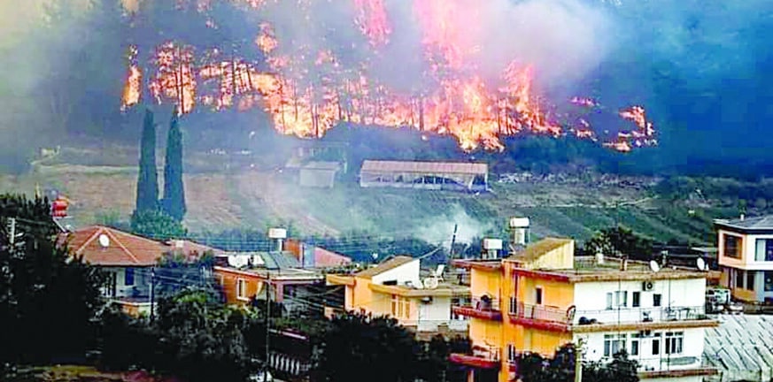 Αιγιάλεια: Έκτακτη χρηματοδότηση από το ΥΠΕΣ για αντιμετώπιση των συνεπειών της πυρκαγιάς