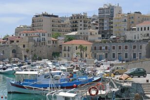 Κορονοϊός: Τεράστια αύξηση του ιικού φορτίου στην Κρήτη - Σχεδόν στα ίδια η Πάτρα