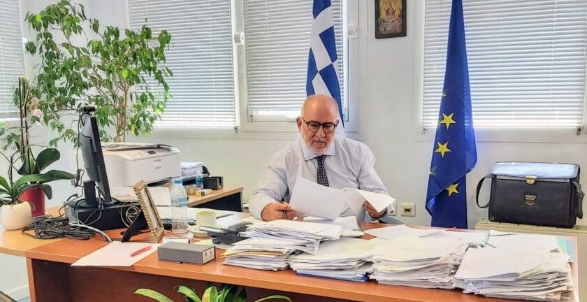 Ολοκληρώθηκαν οι διαγωνιστικές διαδικασίες για τη μεταφορά των μαθητών στην Περιφέρεια Δυτικής Ελλάδας μεταφορά των μαθητών