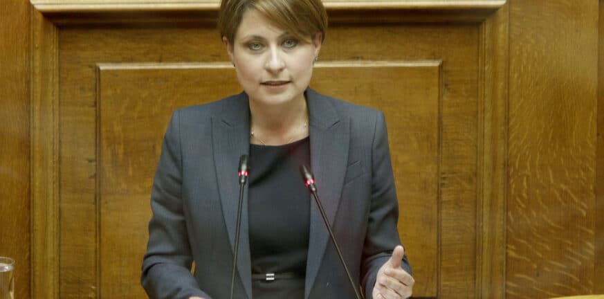 Χριστίνα Αλεξοπούλου : Συλληπητήρια για το θάνατο του Τρύφωνα Λίβα Χριστίνα Αλεξοπούλου
