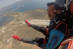 Ο Γιώργος Μιχαλόπουλος και η βουτιά από τα 12.000 πόδια! - Φωτογραφίες