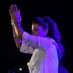 Διεθνές Φεστιβάλ Πάτρας: Όταν η μουσική και το τραγούδι συνάντησαν την αλληλεγγύη και οι μνήμες τον Μίκη Θεοδωράκη