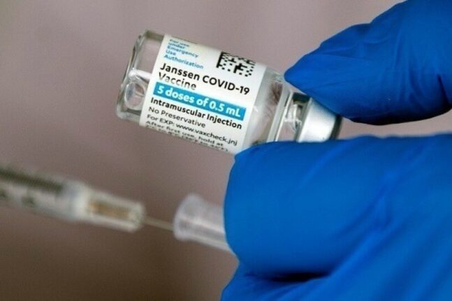 Λιγότερο αποτελεσματικό το μονοδοσικό εμβόλιο Johnson & Johnson κατά του κινδύνου νοσηλείας