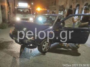 Πάτρα: Τροχαίο τα μεσάνυχτα στην Αγίου Νικολάου με τραυματισμό νεαρής ΦΩΤΟ