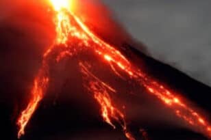 Ιταλία: Ηφαίστειο Αίτνας - Σε κατάσταση προ-συναγερμού λόγω μεγάλης πιθανότητας επικείμενης έκρηξης