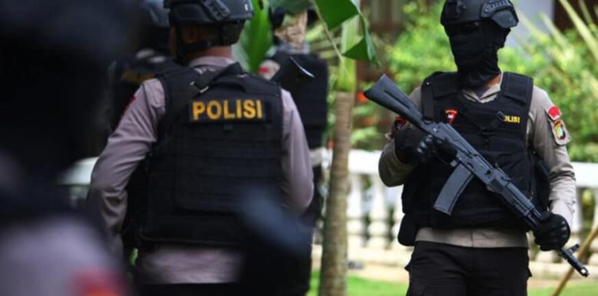 Ινδονησία: Επεσε νεκρός ο ηγέτης των Μουτζαχεντίν - Ποιες οι σχέσεις του με το Ισλαμικό Κράτος