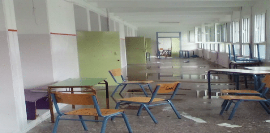 Εξωσχολικοί τα «έσπασαν» σε υπό κατάληψη σχολείο