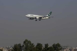 Αφγανιστάν: Γεγονός η πρώτη διεθνής πτήση μετά την επιστροφή των Ταλιμπάν ΒΙΝΤΕΟ