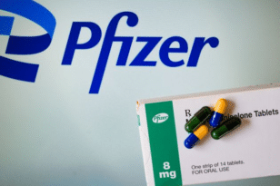 Pfizer: Αίτημα για κατεπείγουσα έγκριση του χαπιού κατά της Covid-19