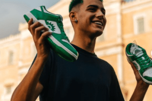 Viral παπούτσια ΜΠΑΣΟΚ - Η υπόθεση έφτασε μέχρι τη Χαριλάου Τρικούπη