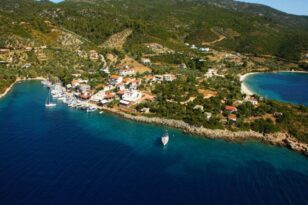 Παγκόσμιος Οργανισμός Τουρισμού: Τα καλύτερα τουριστικά «χωριά» στην Ελλάδα