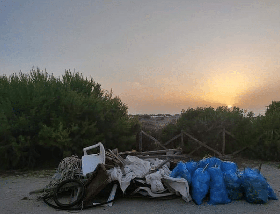 Αχαΐα: Φεύγοντας από την Καλόγρια αφήσαμε και 950 lt σκουπίδια!