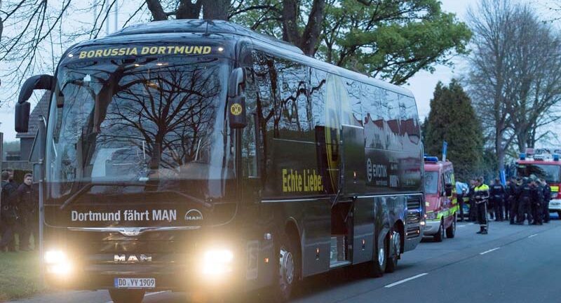 Συναγερμός στη Γερμανία – Ένοπλος κρατά τρεις ομήρους μέσα σε λεωφορείο