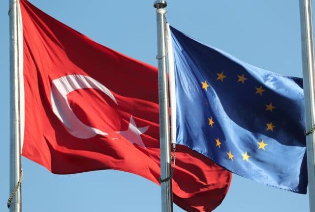 Νέες τουρκικές προκλήσεις: «Η Ελλάδα προσπαθεί να δημιουργήσει τεχνητές συμμαχίες κατά της Τουρκίας»