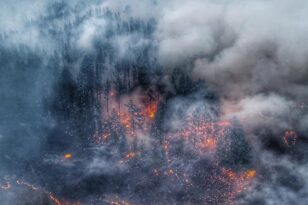 Επιδεινώνονται οι πυρκαγιές στη Σιβηρία - Ο καπνός φτάνει στον Βόρειο Πόλο