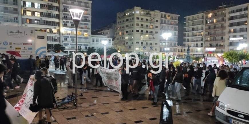 Πάτρα: Αντιφασιστικό συλλαλητήριο στην πλ. Γεωργίου ΦΩΤΟ