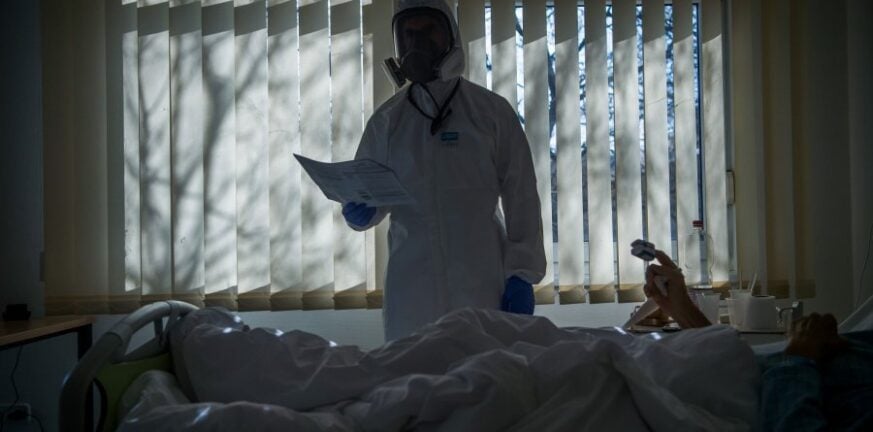 Κορονοϊός: Εκρηξη εισαγωγών στα νοσοκομεία - Αυξήθηκαν κατά 18% οι ασθενείς ηλικίας 4-18 ετών
