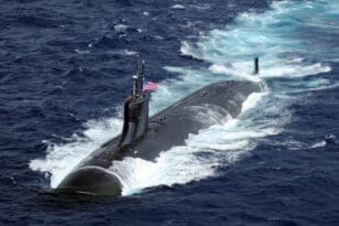 Θρίλερ με πυρηνικό υποβρύχιο των ΗΠΑ: Συγκρούστηκε με «άγνωστο» αντικείμενο