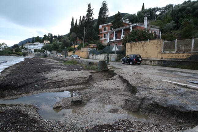 ΚΕΡΚΥΡΑ: Ο «Μπάλλος» κατέστρεψε ξενοδοχείο! Οι μεγαλύτερες ζημιές εντοπίζονται στο νότιο κομμάτι του νησιού