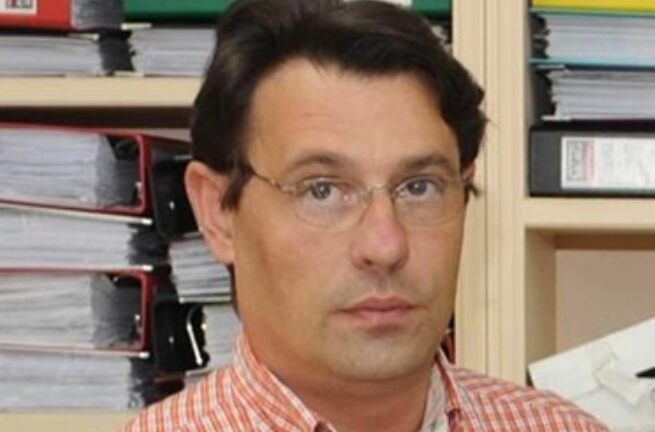 Θύμα κλοπής ο Δημήτρης Κωστακιώτης - Το δηκτικό σχόλιο του γνωστού γιατρού