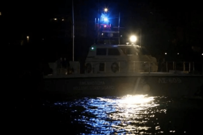 Συναγερμός για φορτηγό πλοίο που πλέει ακυβέρνητο ανοιχτά της Χίου
