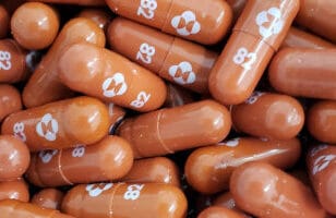 Ευρωπαϊκός Οργανισμός Φαρμάκων: Έναρξη αξιολόγησης του χαπιού της Merck κατά του κορονοϊού