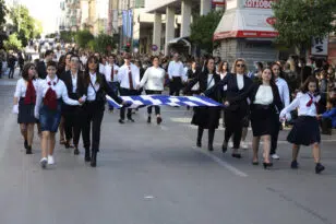 Η Πάτρα τιμά την επέτειο του «Όχι»: Η μεγάλη παρέλαση για την 28η Οκτωβρίου, δείτε live