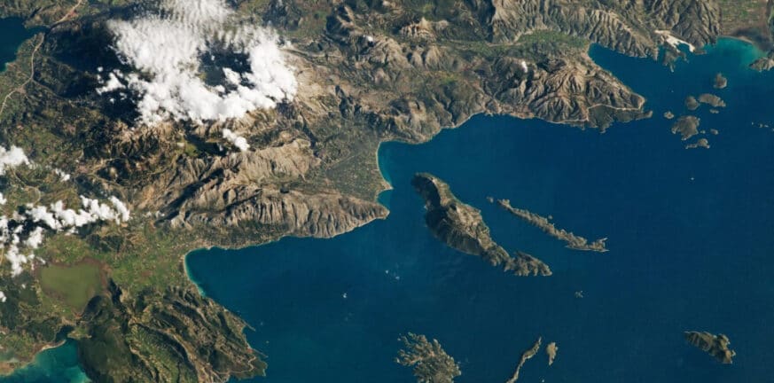 Η Δυτική Ελλάδα από ψηλά με μία φωτογραφία της NASA NASA