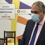 Στο Ινστιτούτο Κυτταρικών Θεραπειών «Δημήτρης Λόης» ο Γιάννης Καρβέλης ΦΩΤΟ
