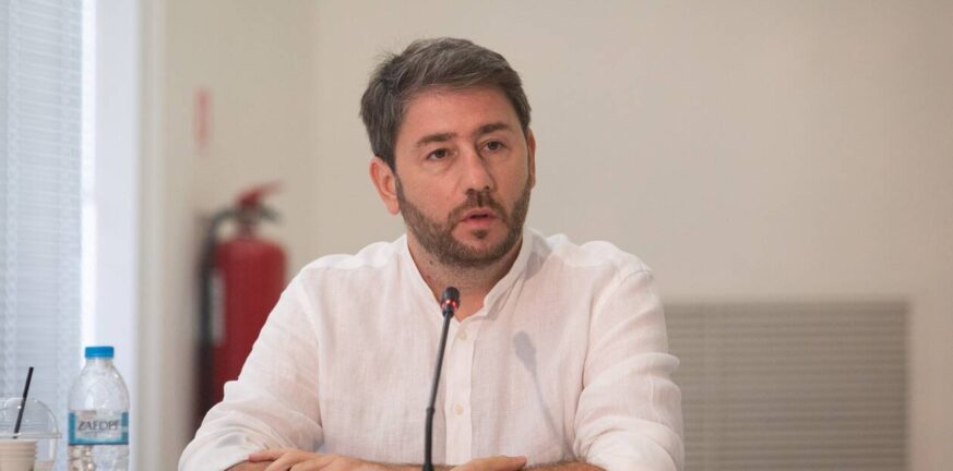 Ανδρουλάκης: «Η αύξηση του κατωτάτου μισθού στα 750 ευρώ είναι η πάγια θέση μας»