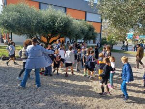 «Δυναμώνουμε γελώντας»: Παιχνίδι και χαρά στο «Promitheas Park»