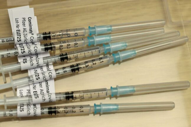 Κορονοϊός: Pfizer και BioNTech κάνουν τεστ εμβολίων που θα καλύπτουν τις παραλλαγές