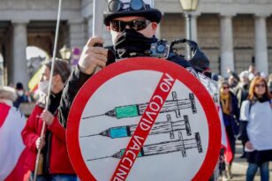 Αυστρία: Χιλιάδες διαδήλωσαν κατά του υποχρεωτικού εμβολιασμού και του νέου lockdown